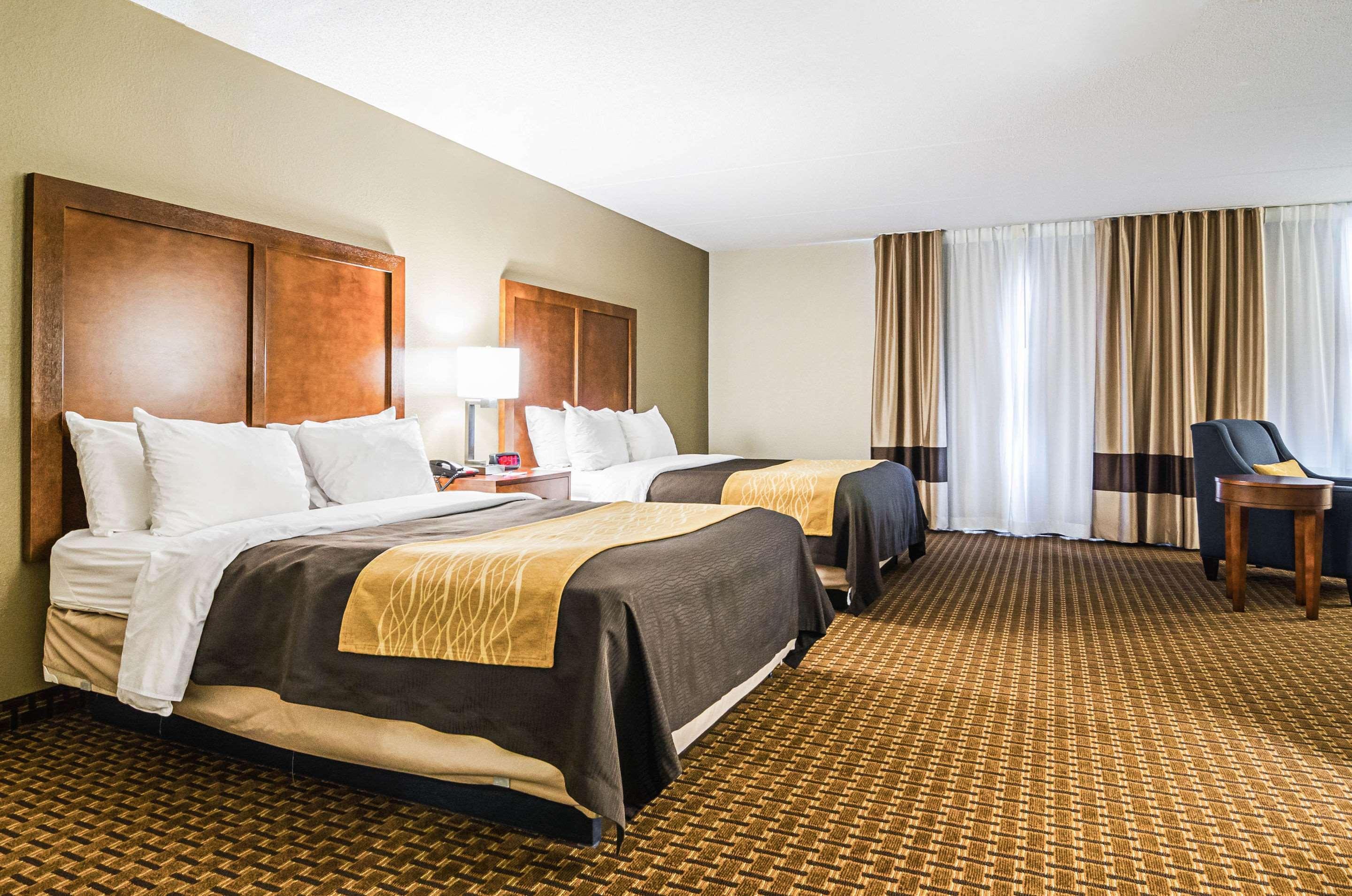 Comfort Inn & Suites Oxford South Bagian luar foto