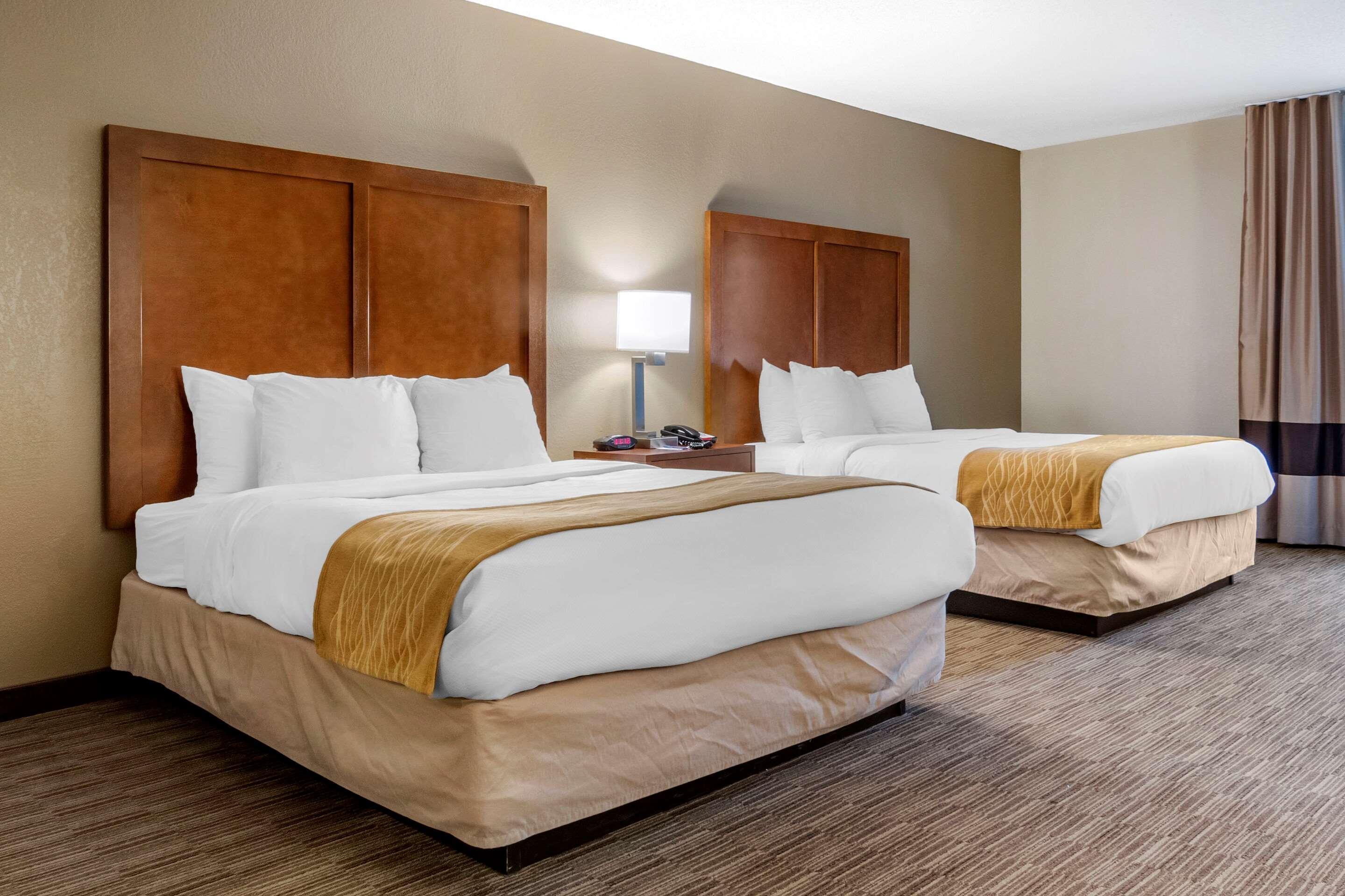Comfort Inn & Suites Oxford South Bagian luar foto