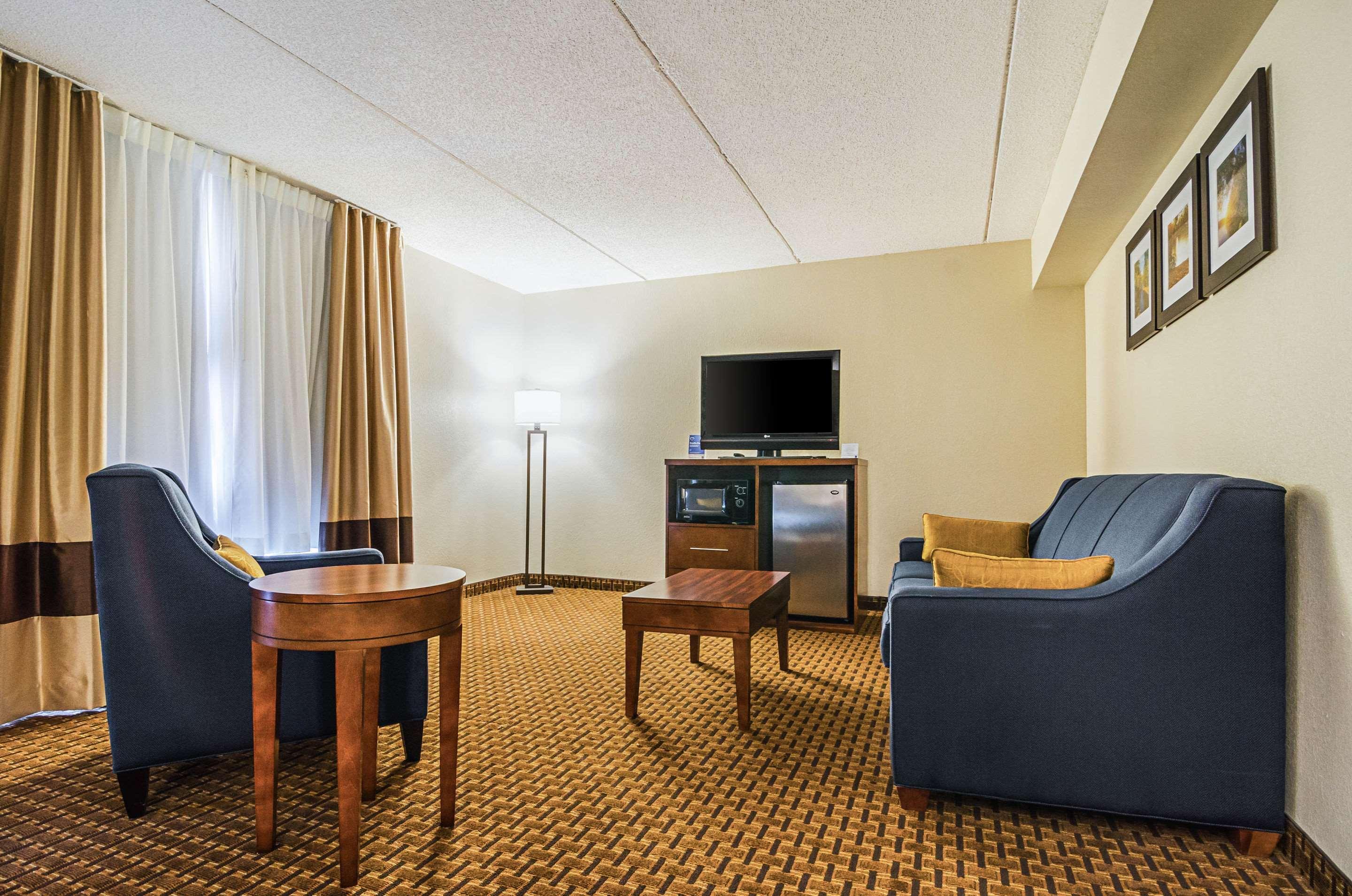 Comfort Inn & Suites Oxford South Bagian luar foto