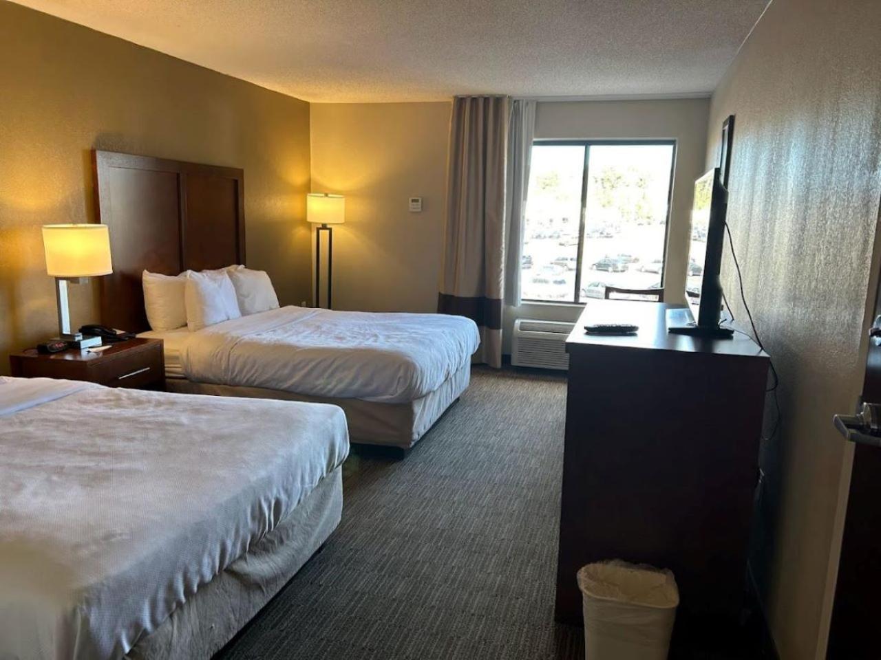 Comfort Inn & Suites Oxford South Bagian luar foto