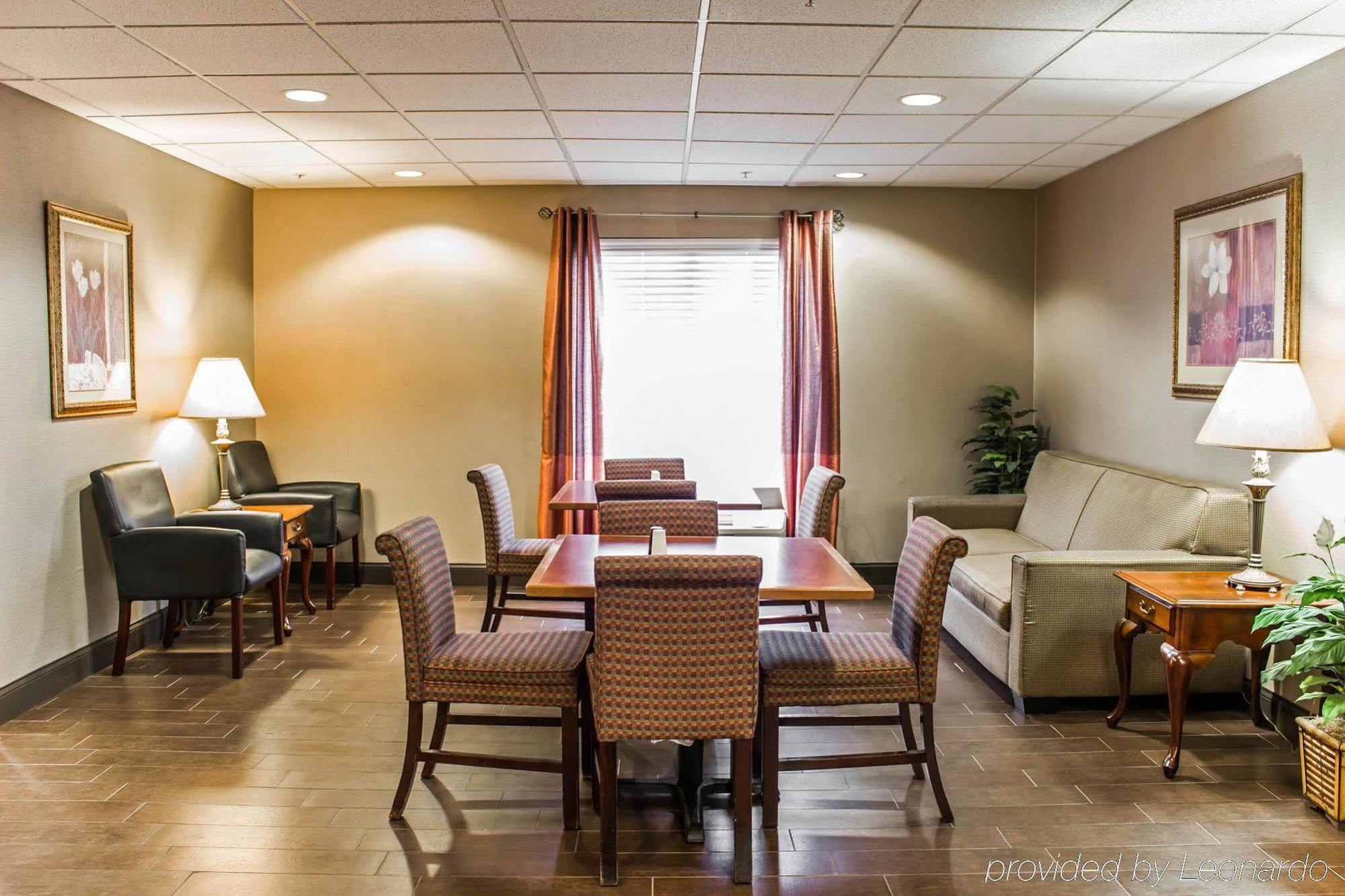 Comfort Inn & Suites Oxford South Bagian luar foto